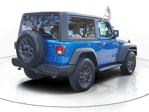 Used 2024 Jeep Wrangler Sport S image 4