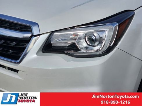 Used 2017 Subaru Forester 2.5i Touring image 11