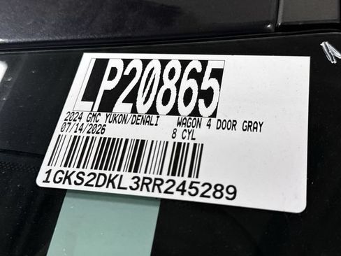 Certified 2024 GMC Yukon Denali AWD/4WD image 36