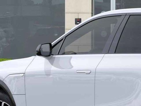 New 2026 Cadillac Lyriq Sport image 12