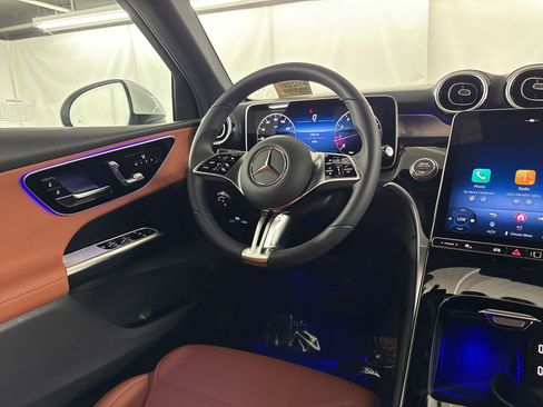 Certified 2026 Mercedes-Benz GLC 300 image 28