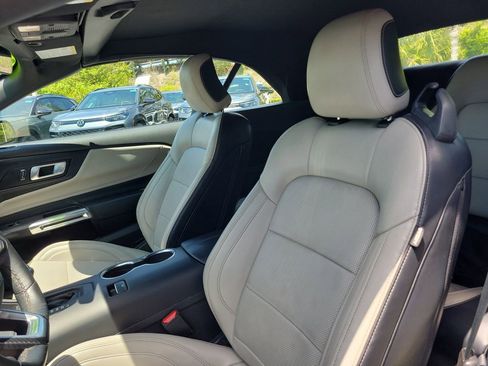Used 2024 Ford Mustang Premium RWD image 17