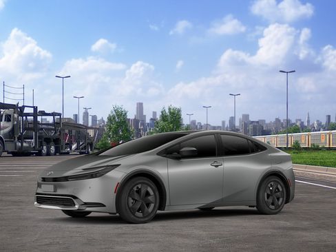 New 2026 Toyota Prius Plug-In Hybrid FWD image 2