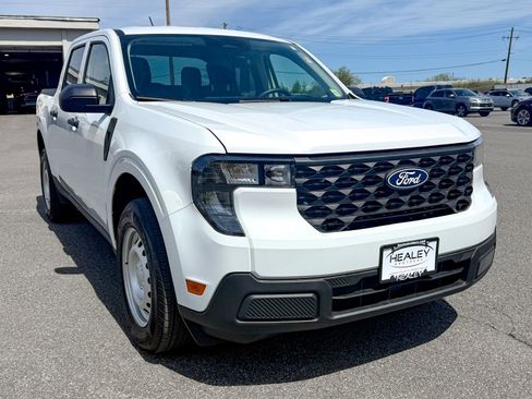Used 2025 Ford Maverick XL w/ Equipment Group 102A AWD/4WD image 1