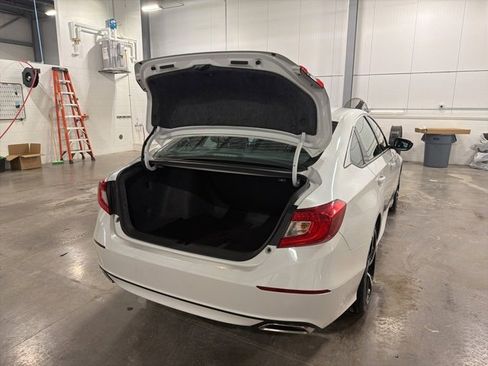 Used 2022 Honda Accord Sport image 13
