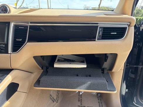 Used 2016 Porsche Macan S w/ Light Comfort Package image 18