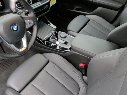 Certified 2024 BMW X3 xDrive30i w/ Convenience Package w/ZPA image 17