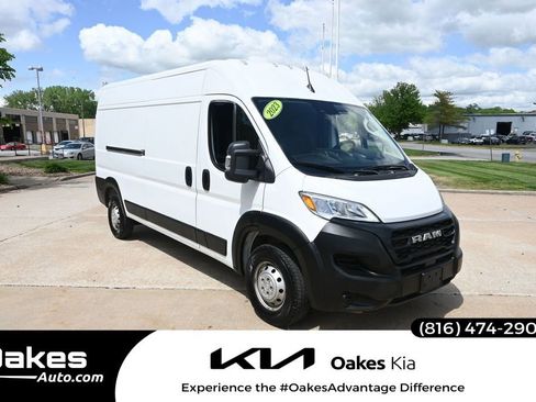 Used 2023 RAM ProMaster 3500 FWD image 1