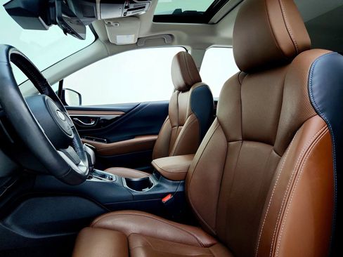 Used 2023 Subaru Outback Touring XT image 11