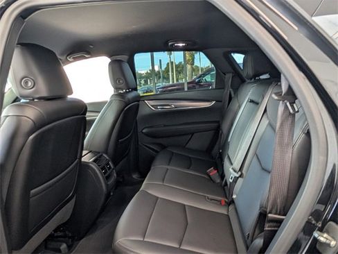 Used 2022 Cadillac XT5 Luxury image 7