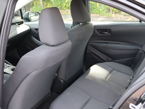 Used 2024 Toyota Corolla LE FWD image 13