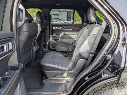 New 2026 Ford Explorer Tremor AWD/4WD image 27