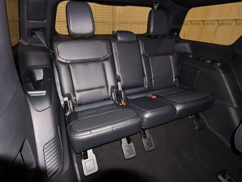New 2026 Ford Expedition Platinum AWD/4WD image 18