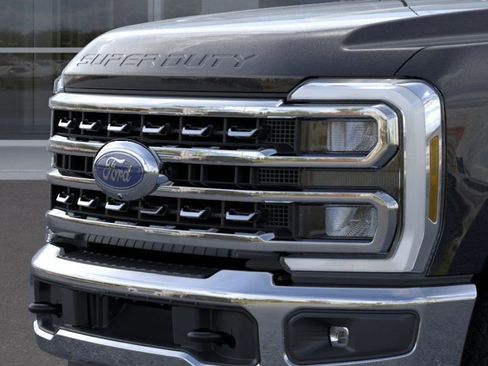 New 2026 Ford F250 Lariat w/ Chrome Package image 17