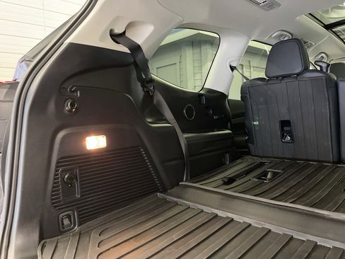 Used 2024 Subaru Ascent Touring image 36