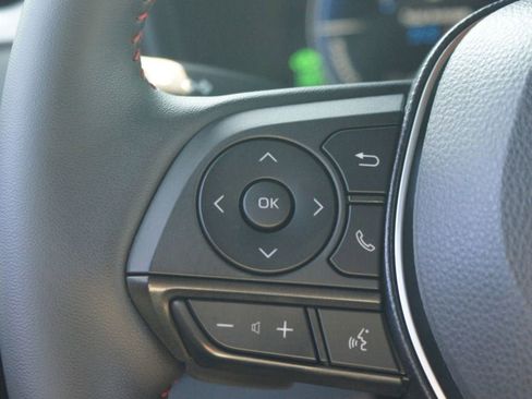 Used 2025 Toyota RAV4 XSE image 10