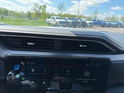 Used 2023 GMC Sierra 1500 Denali w/ Denali Reserve Package AWD/4WD image 31