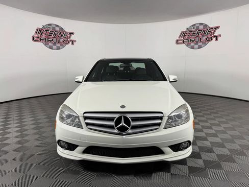 Used 2010 Mercedes-Benz C 300 Sedan image 2