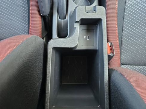 New 2025 Nissan Versa SR image 27