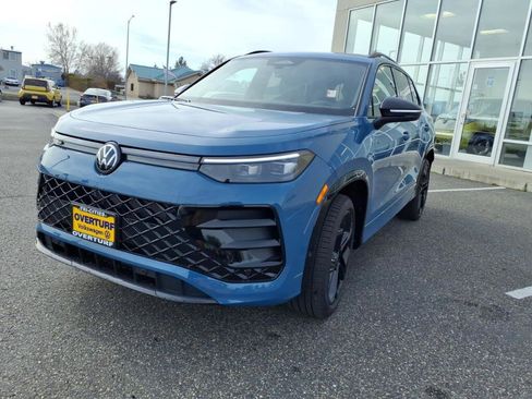 New 2026 Volkswagen Tiguan SE R-Line AWD/4WD image 3