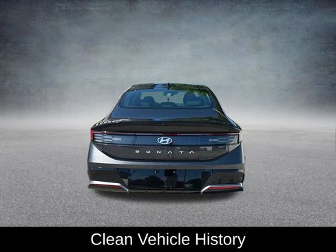 Used 2025 Hyundai Sonata SEL FWD image 4