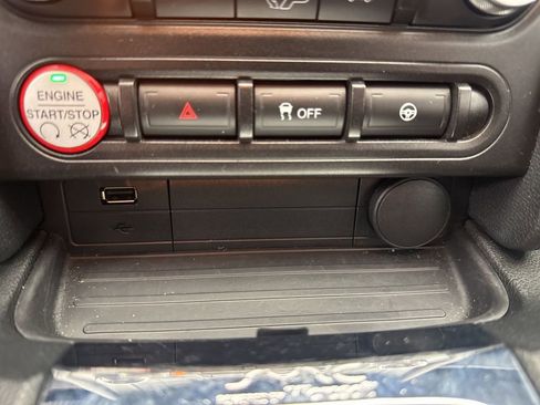 Used 2015 Ford Mustang V6 w/ Equipment Group 051A image 18