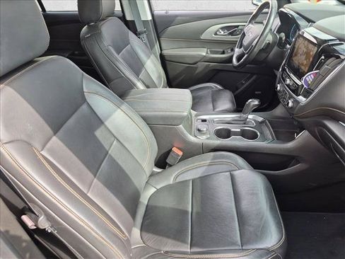 Used 2020 Chevrolet Traverse RS w/ LPO, Floor Liner Package FWD image 23