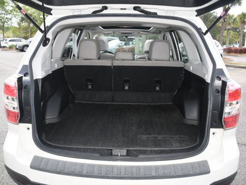Used 2016 Subaru Forester 2.5i Limited AWD/4WD image 18
