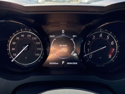 Used 2016 Jaguar F-TYPE Convertible RWD image 8