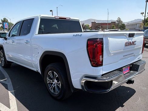 Used 2026 GMC Sierra 1500 SLT AWD/4WD image 5