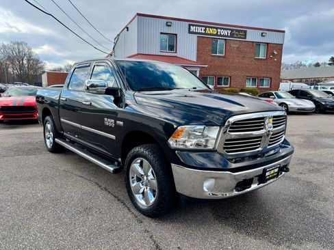 Used 2015 RAM 1500 Big Horn image 3