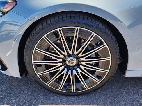 Used 2025 Mercedes-Benz E 450 4MATIC Sedan image 19