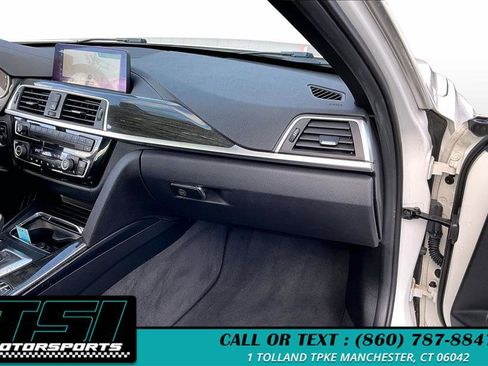 Used 2018 BMW 330i xDrive Sedan image 17