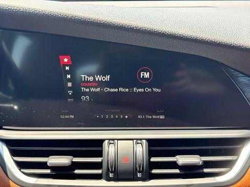 Used 2019 Alfa Romeo Giulia AWD w/ Nero Edizione image 17