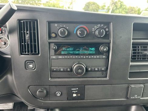 Used 2025 GMC Savana 2500 Work Van w/ Driver Convenience Package image 20