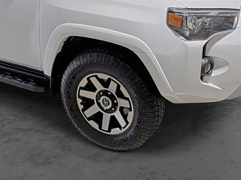 Used 2020 Toyota 4Runner TRD Off-Road Premium w/ Moonroof Package AWD/4WD image 14