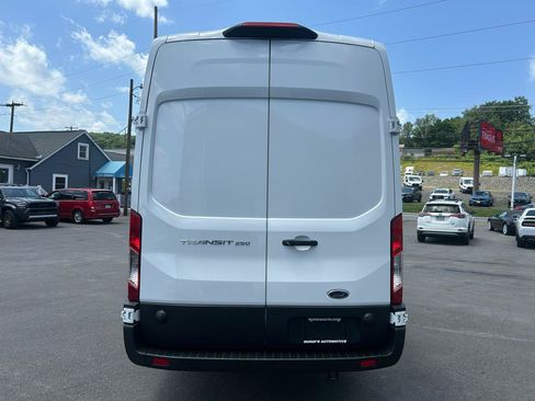 Used 2025 Ford Transit 250 148 High Roof Extended w/ Load Area Protection Package RWD image 4