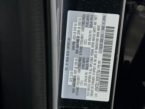 Used 2025 MAZDA CX-5 AWD 2.5 S w/ Preferred Package image 12