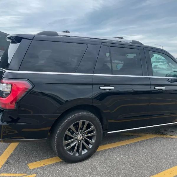 Used 2020 Ford Expedition Limited AWD/4WD image 9