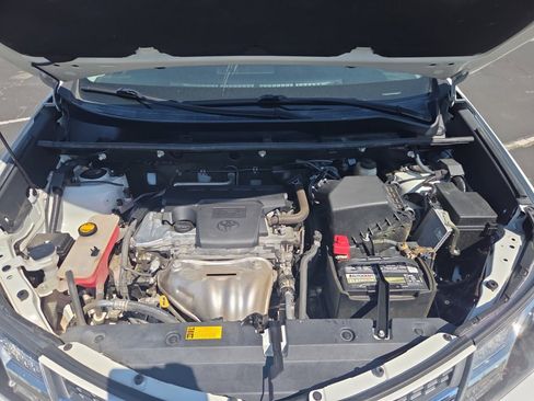 Used 2015 Toyota RAV4 XLE image 20
