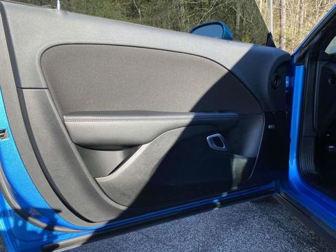 Used 2023 Dodge Challenger SXT w/ Blacktop Package image 18