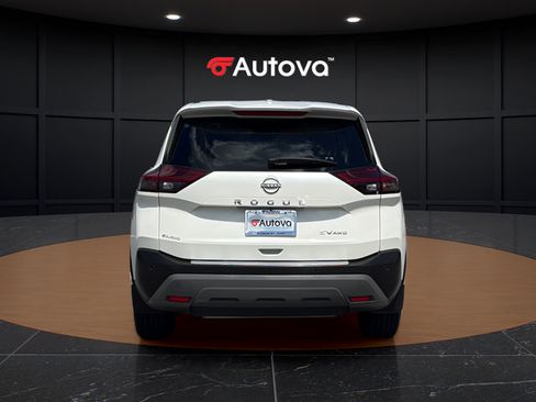 Used 2023 Nissan Rogue SV AWD/4WD image 4