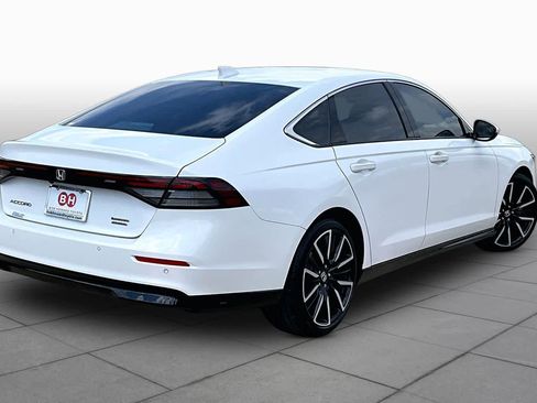 Used 2023 Honda Accord Touring image 13
