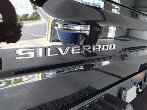 New 2026 Chevrolet Silverado 1500 Custom Trail Boss AWD/4WD image 32