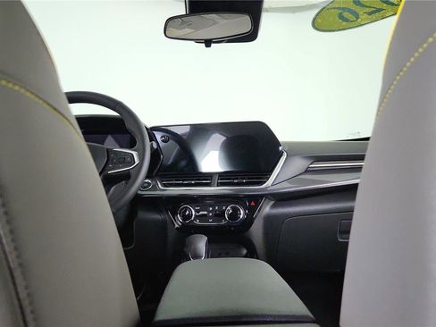 New 2026 Chevrolet Trax ACTIV FWD image 14