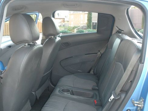 Used 2014 Chevrolet Spark LT FWD image 26