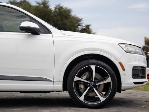 Used 2019 Audi Q7 3.0T Prestige AWD/4WD image 17