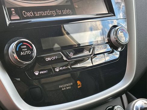 Used 2019 Nissan Murano Platinum image 27