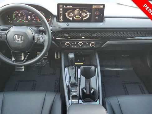 Used 2025 Honda Accord Sport image 15