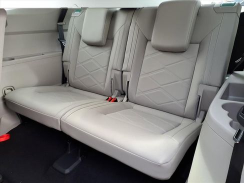 New 2026 Volkswagen Atlas SE image 21